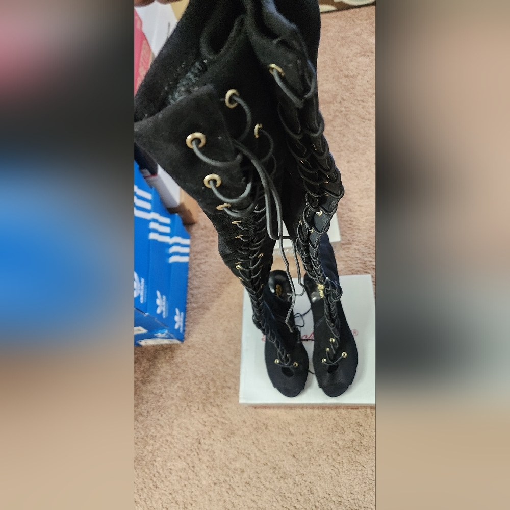 Elegant Black Lace-Up Women's Boots